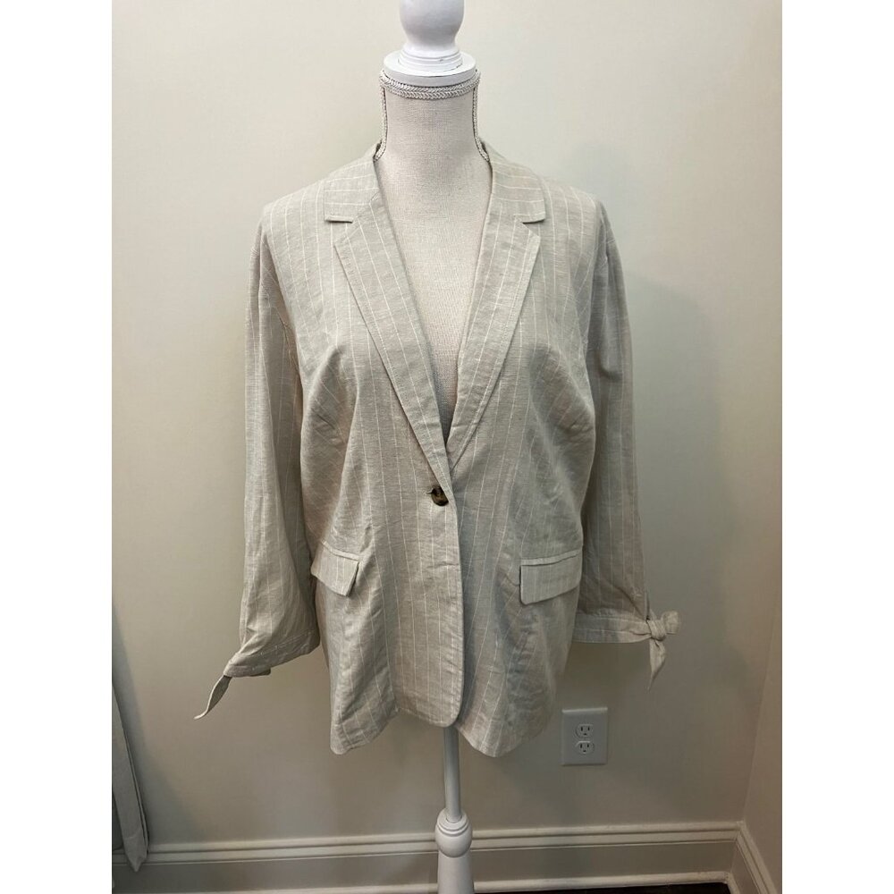 Heart N Crush Beige Pinstripe Long Sleeve Jacket Size XL